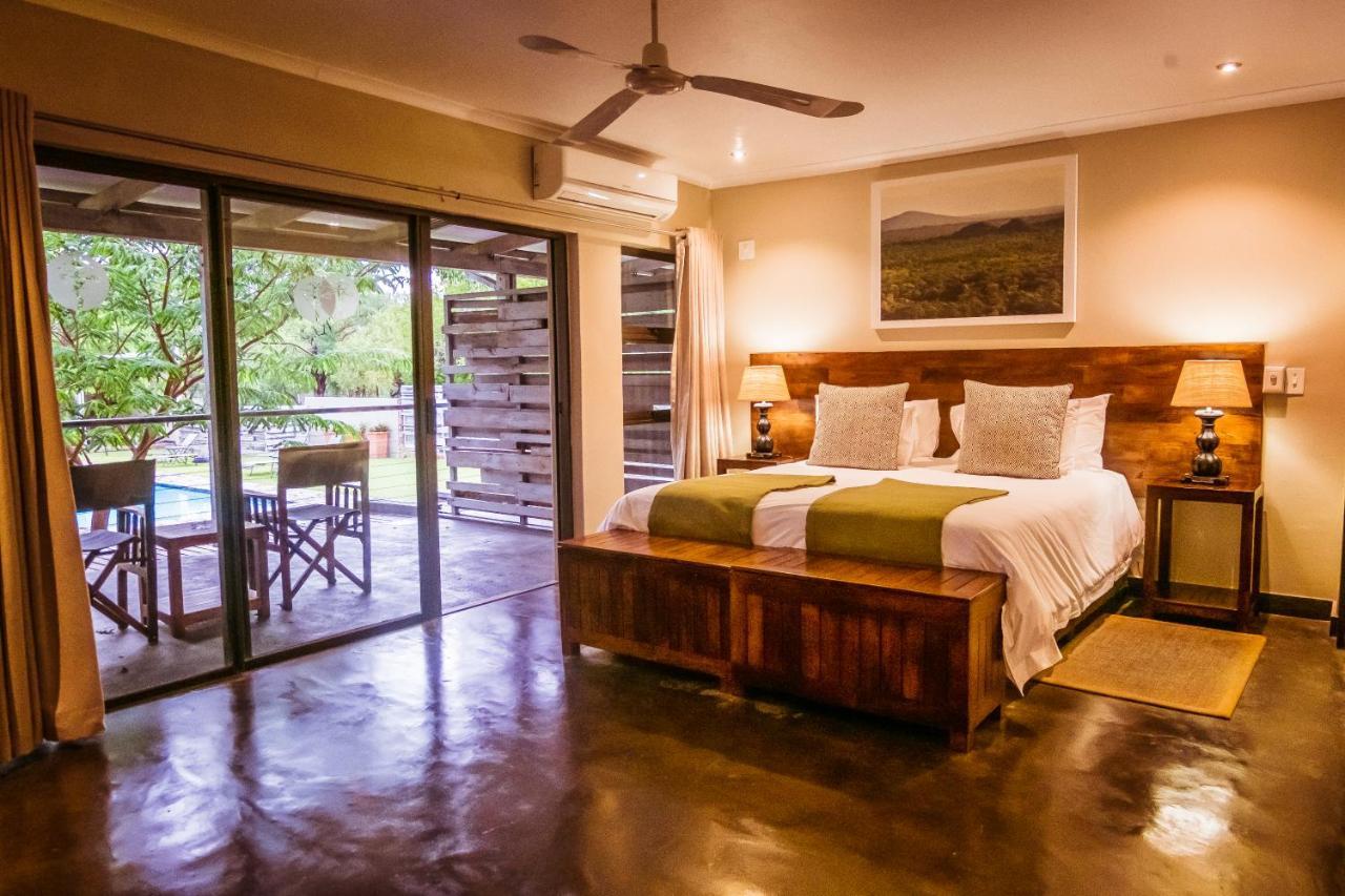 Bushveld Terrace Safari Hotel, Lodge & Spa ファラボルワ エクステリア 写真