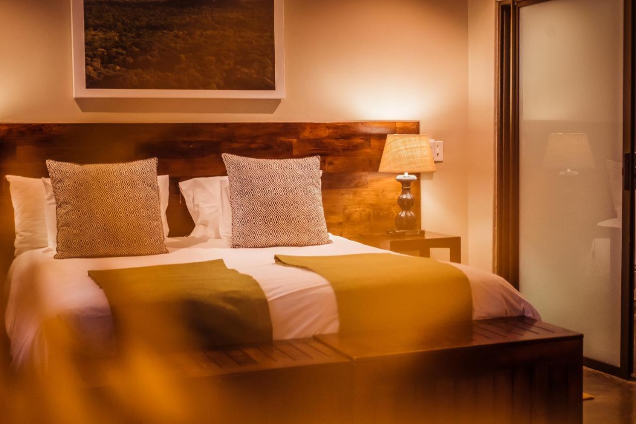 Bushveld Terrace Safari Hotel, Lodge & Spa ファラボルワ エクステリア 写真