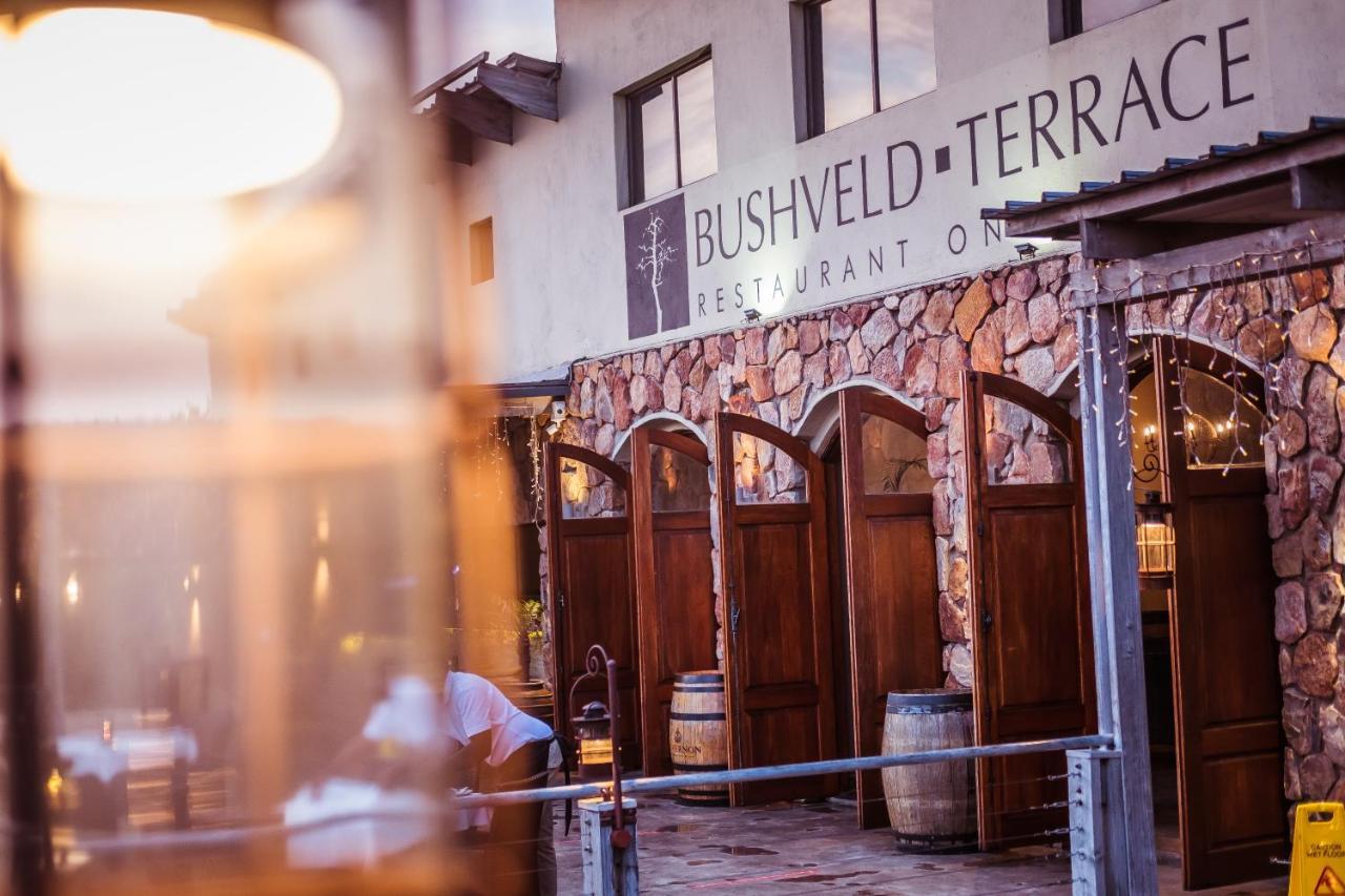 Bushveld Terrace Safari Hotel, Lodge & Spa ファラボルワ エクステリア 写真