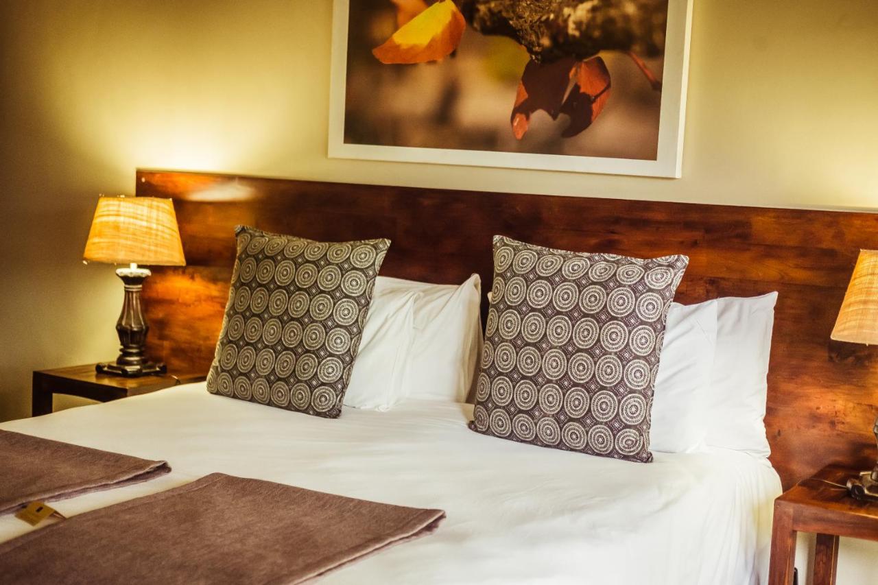 Bushveld Terrace Safari Hotel, Lodge & Spa ファラボルワ エクステリア 写真