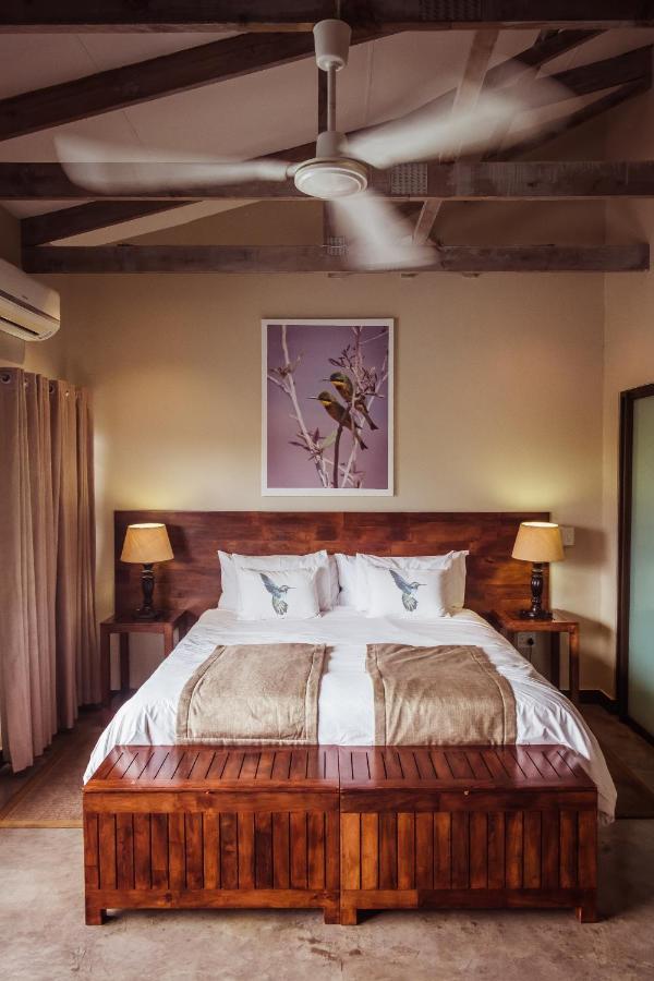 Bushveld Terrace Safari Hotel, Lodge & Spa ファラボルワ エクステリア 写真