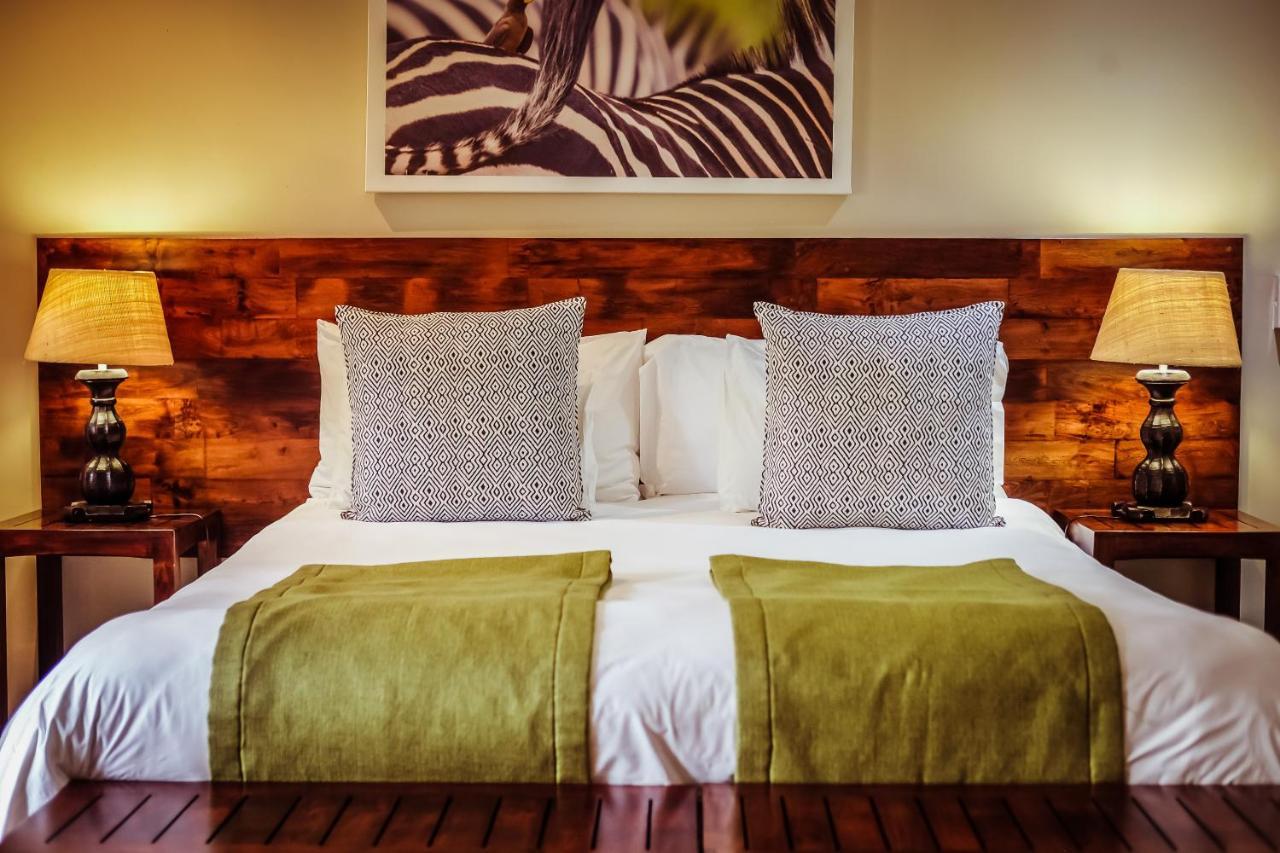 Bushveld Terrace Safari Hotel, Lodge & Spa ファラボルワ エクステリア 写真