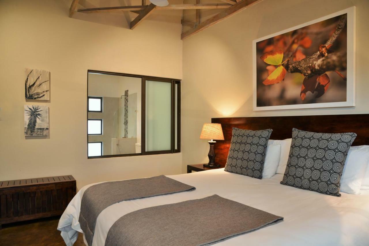 Bushveld Terrace Safari Hotel, Lodge & Spa ファラボルワ エクステリア 写真