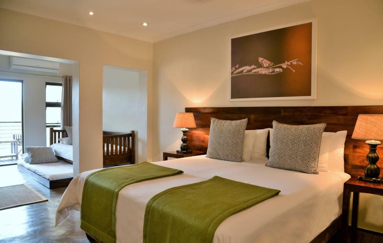 Bushveld Terrace Safari Hotel, Lodge & Spa ファラボルワ エクステリア 写真