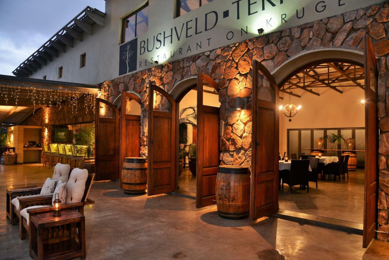 Bushveld Terrace Safari Hotel, Lodge & Spa ファラボルワ エクステリア 写真